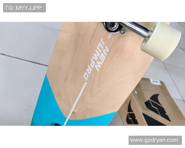 黄强的滑板人生探索与深度对话揭示梦想与坚持的力量