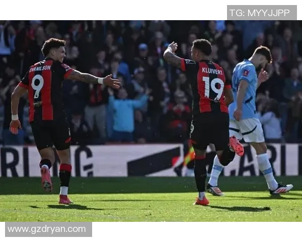 足总杯经典对决拜仁逆转曼城的战术解析与精彩瞬间回顾