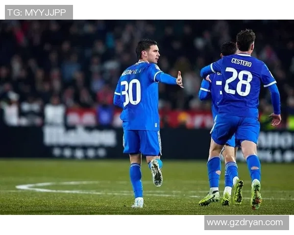 足总杯惊天冷门皇马逆转拜仁引发全场狂欢瞬间