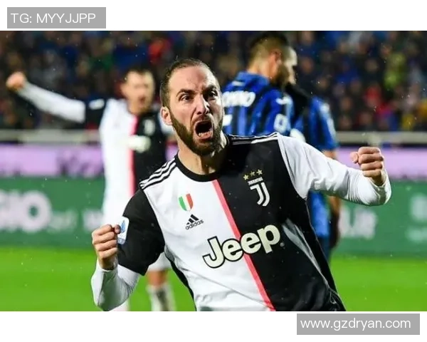 热刺逆转尤文图斯友谊赛精彩瞬间引发争议判罚全场沸腾